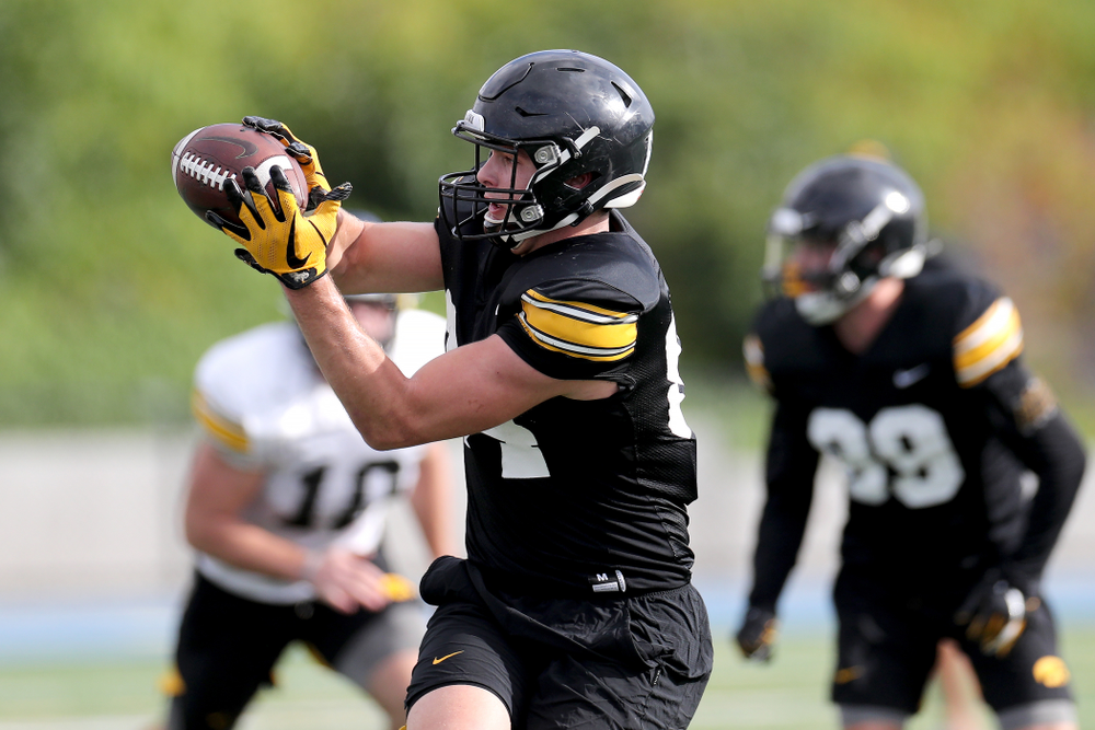Iowa Hawkeyes tight end Sam LaPorta (84) during Holiday Bowl Practice No. 3 Tuesday, December 24, 2019 at San Diego Mesa College. (Brian Ray/hawkeyesports.com)