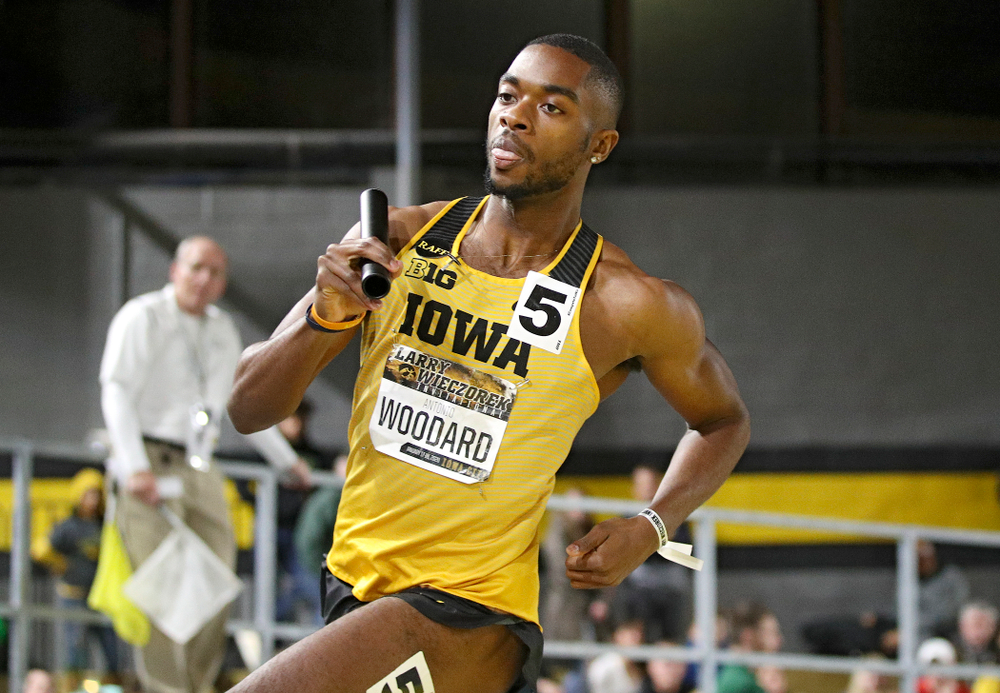 Iowa’s Antonio Woodard runs the men’s 1600 meter relay premier event during the Larry Wieczorek Invitational at the Recreation Building in Iowa City on Saturday, January 18, 2020. (Stephen Mally/hawkeyesports.com)
