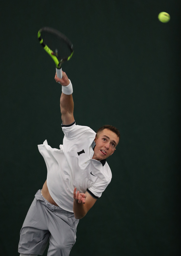 Iowa's Kareem Allaf against Western Michigan Saturday, January 19, 2019 at the Hawkeye Tennis and Recreation Complex. (Brian Ray/hawkeyesports.com)