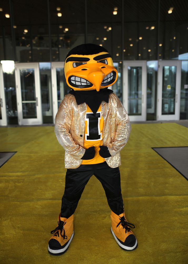 The 2019 Golden Herkys yellow carpet Tuesday, April 23, 2019 at Hancher Auditorium. (Brian Ray/hawkeyesports.com)