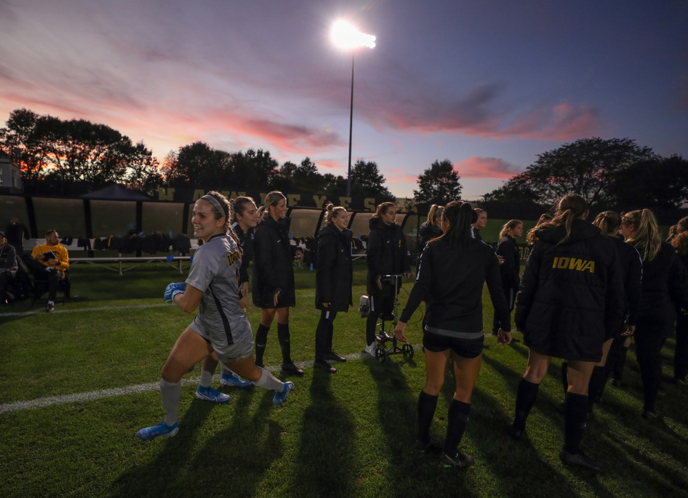 Iowa Hawkeyes goalkeeper Claire Graves (1) against the Nebraska Cornhuskers Thursday, October 3, 2019 at the Iowa Soccer Complex. (Brian Ray/hawkeyesports.com)