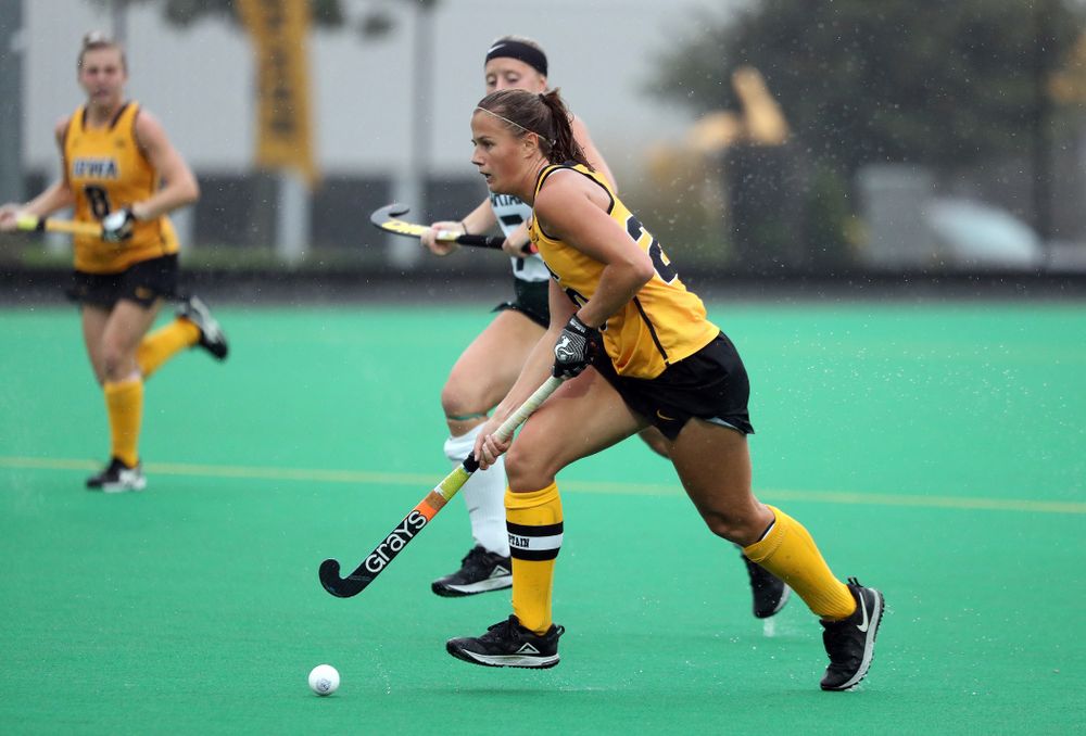 Iowa Hawkeyes Sophie Sunderland (20) against the Michigan State Spartans Sunday, September 29, 2019 at Grant Field. (Brian Ray/hawkeyesports.com)