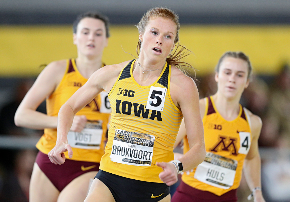 Iowa’s Mariel Bruxvoort runs the women’s 400 meter dash event during the Larry Wieczorek Invitational at the Recreation Building in Iowa City on Saturday, January 18, 2020. (Stephen Mally/hawkeyesports.com)