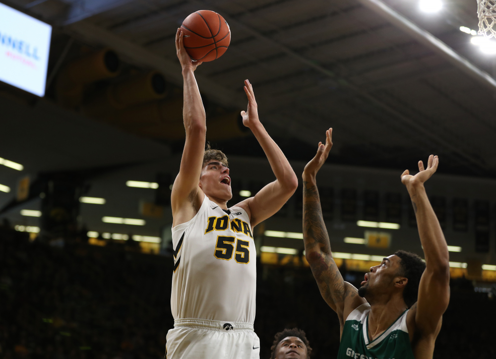 Iowa Hawkeyes forward Luka Garza (55) against UW Green Bay Sunday, November 11, 2018 at Carver-Hawkeye Arena. (Brian Ray/hawkeyesports.com)