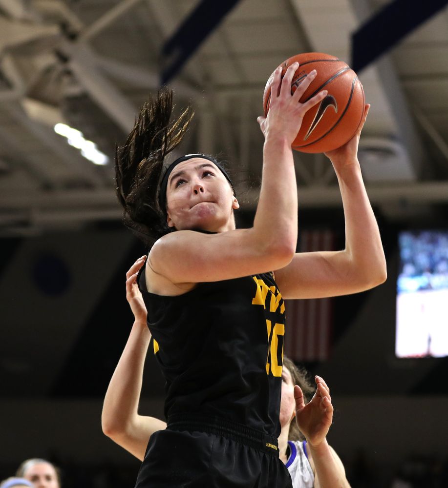 Iowa Hawkeyes forward Megan Gustafson (10) against the Drake Bulldogs Friday, December 21, 2018 at the Knapp Center in Des Moines. (Brian Ray/hawkeyesports.com)