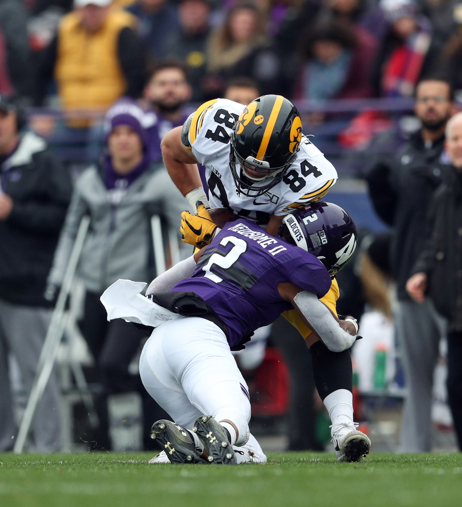 Iowa Hawkeyes tight end Sam LaPorta (84) against the Northwestern Wildcats Saturday, October 26, 2019 at Ryan Field in Evanston, Ill. (Brian Ray/hawkeyesports.com)