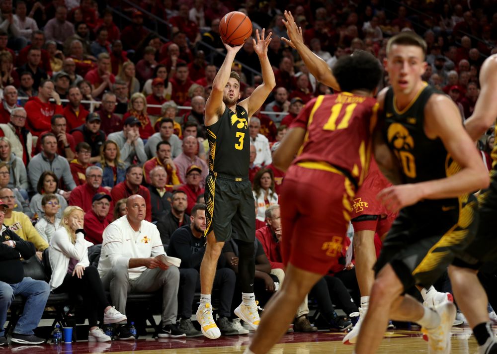 Iowa Hawkeyes guard Jordan Bohannon (3) against the Iowa State Cyclones Thursday, December 12, 2019 at Hilton Coliseum in Ames, Iowa(Brian Ray/hawkeyesports.com)