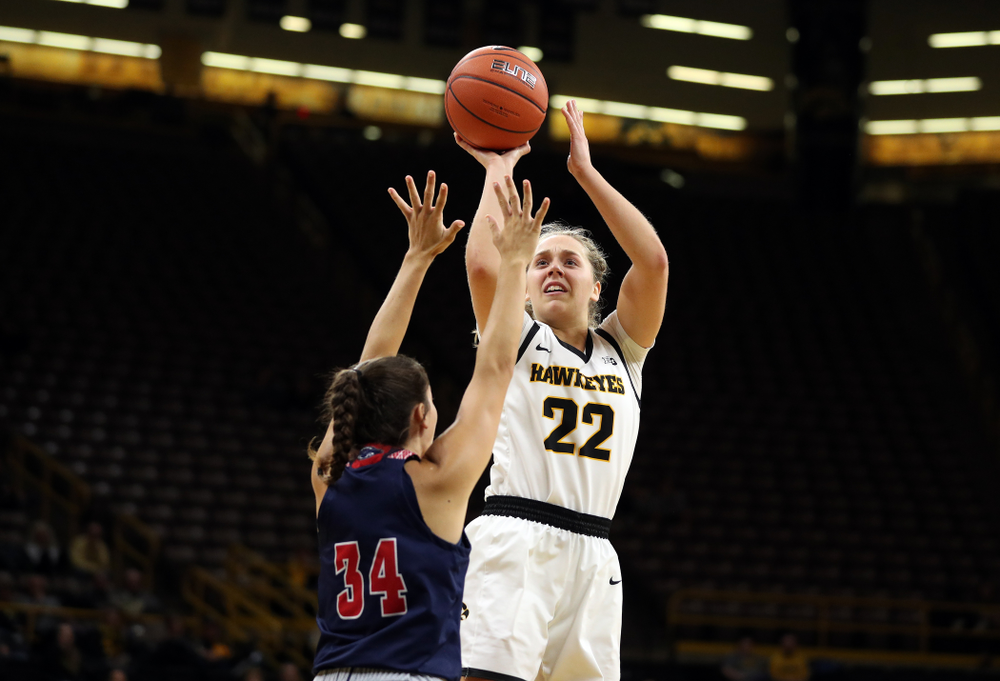 Iowa Hawkeyes guard Kathleen Doyle (22) against Florida Atlantic University Thursday, November 7, 2019 at Carver-Hawkeye Arena. (Brian Ray/hawkeyesports.com)