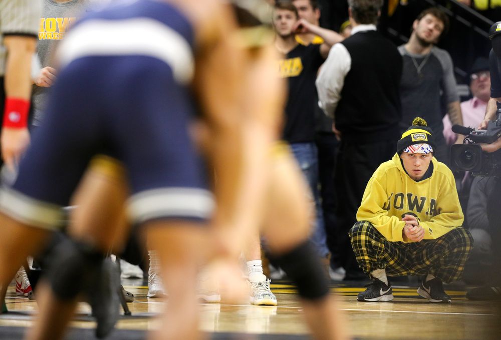 Iowa’s Spencer Lee looks on as Michael Kemerer wrestles Penn State’s Mark Hall in his 174-pound match during their dual at Carver-Hawkeye Arena in Iowa City on Friday, January 31, 2020. (Stephen Mally/hawkeyesports.com)