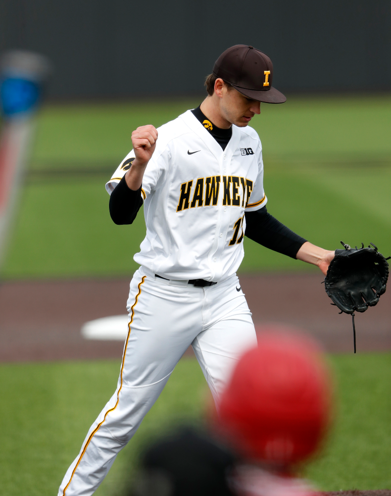 Iowa Hawkeyes pitcher Nick Nelsen (12) during a double header against the Indiana Hoosiers Friday, March 23, 2018 at Duane Banks Field. (Brian Ray/hawkeyesports.com)