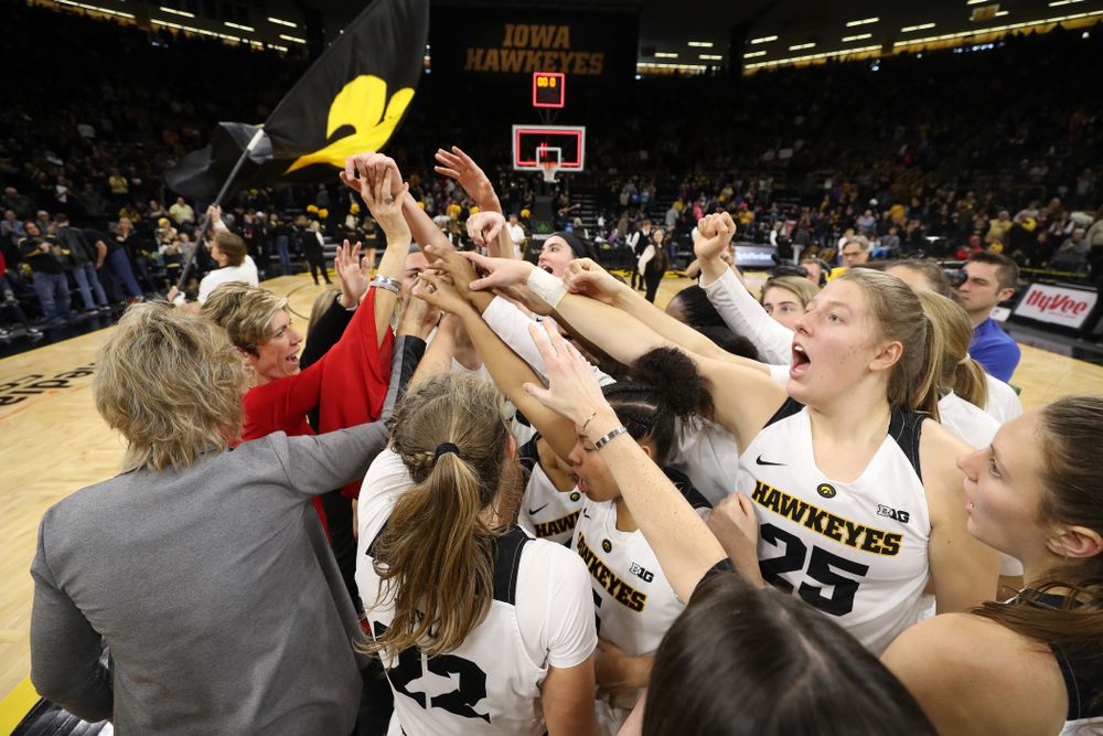 The Iowa Hawkeyes celebrate their win against the Purdue Boilermakers Sunday, January 27, 2019 at Carver-Hawkeye Arena. (Brian Ray/hawkeyesports.com)