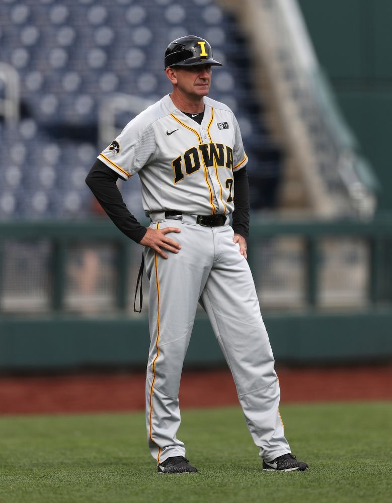 Iowa Hawkeyes head coach Rick Heller against the Indiana Hoosiers in the first round of the Big Ten Baseball Tournament Wednesday, May 22, 2019 at TD Ameritrade Park in Omaha, Neb. (Brian Ray/hawkeyesports.com)