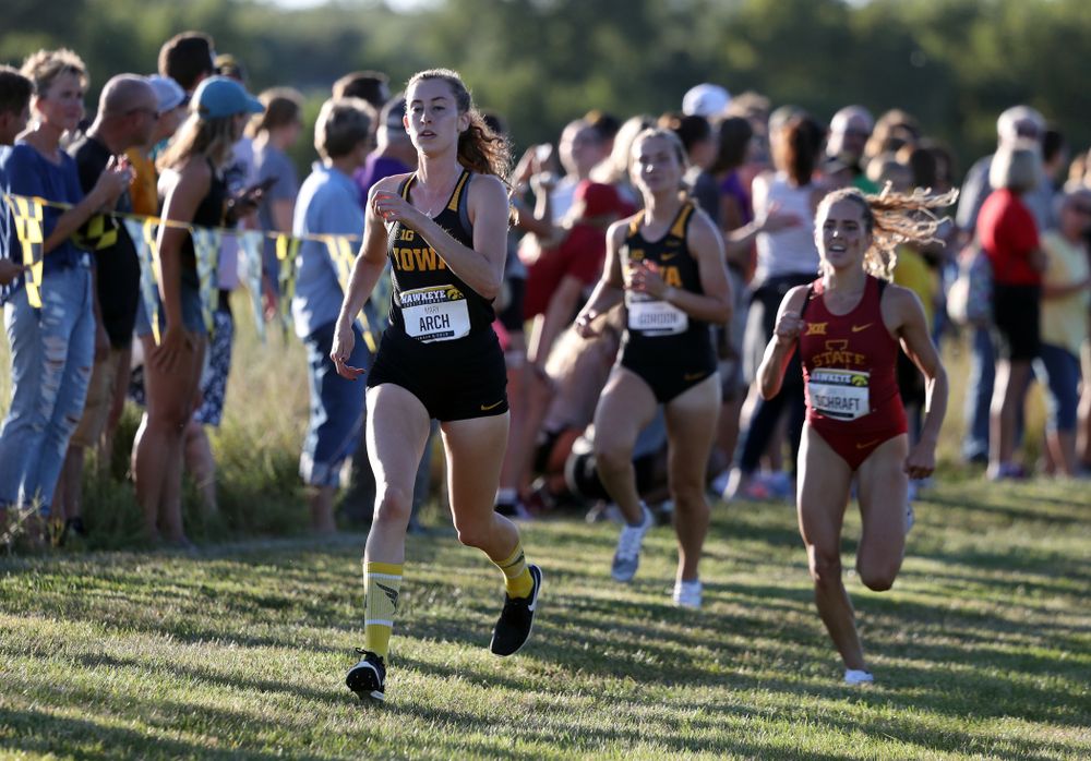 IowaÕs Mary Arch runs in the 2019 Hawkeye Invitational Friday, September 6, 2019 at the Ashton Cross Country Course. (Brian Ray/hawkeyesports.com)
