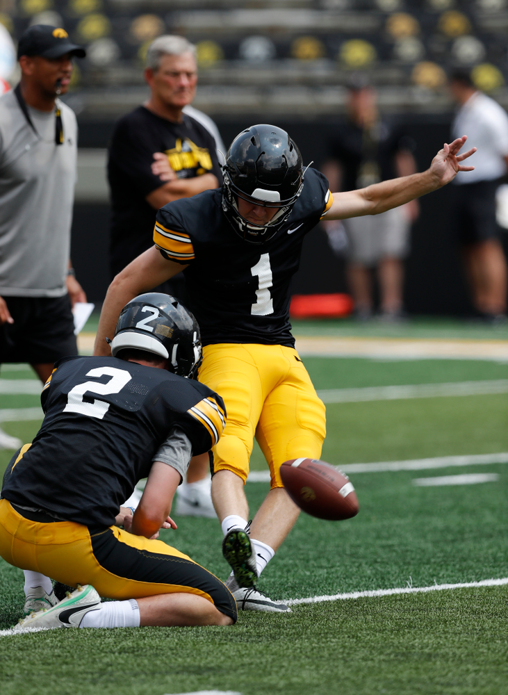 Iowa Hawkeyes place kicker Keith Duncan (1) during Kids Day Saturday, August 11, 2018 at Kinnick Stadium. (Brian Ray/hawkeyesports.com)
