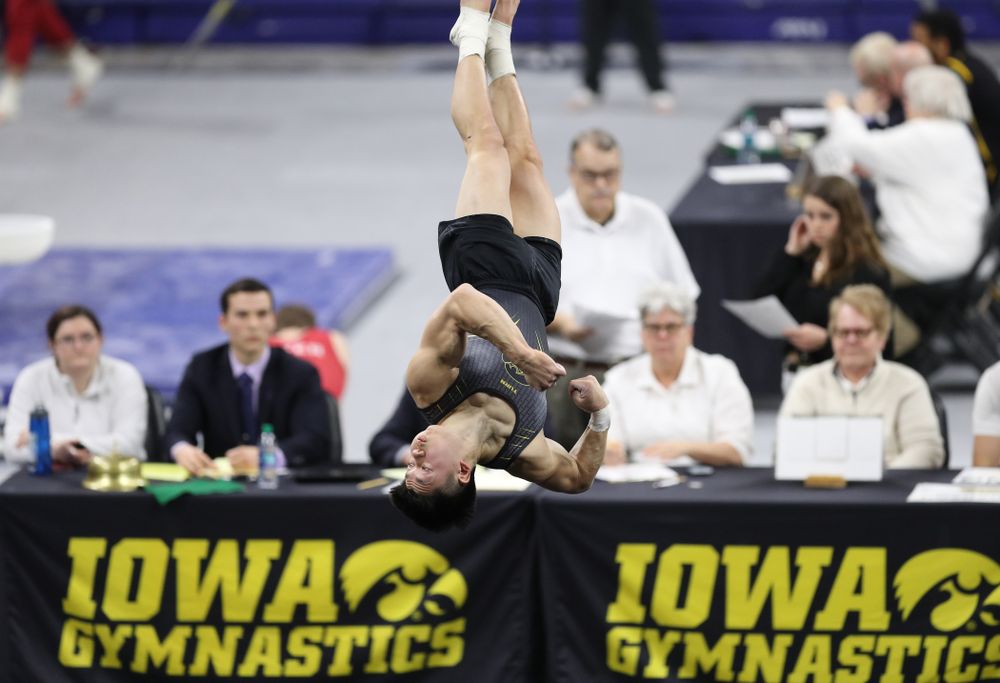 Iowa's Bennet Huang competes on the floor against Oklahoma Saturday, February 9, 2019 at Carver-Hawkeye Arena. (Brian Ray/hawkeyesports.com)