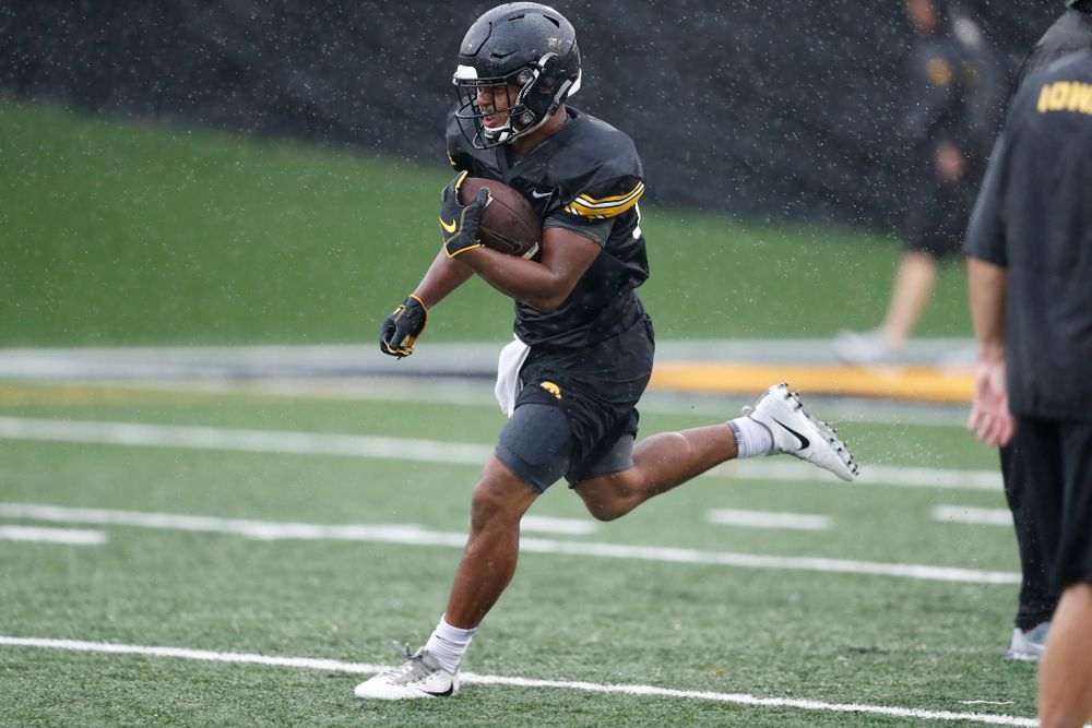 Iowa Hawkeyes running back Ivory Kelly-Martin (21) during camp practice No. 15 Monday, August 20, 2018 at the Hansen Football Performance Center. (Brian Ray/hawkeyesports.com)