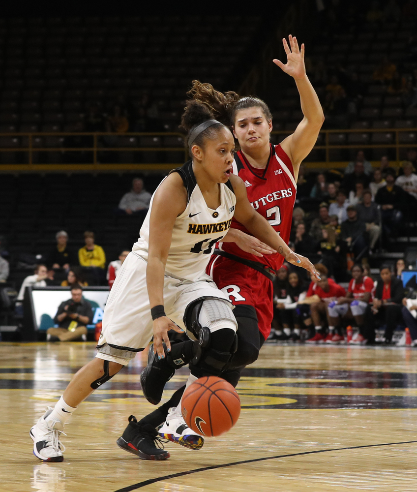 Iowa Hawkeyes guard Tania Davis (11) against the Rutgers Scarlet Knights Wednesday, January 23, 2019 at Carver-Hawkeye Arena. (Brian Ray/hawkeyesports.com)