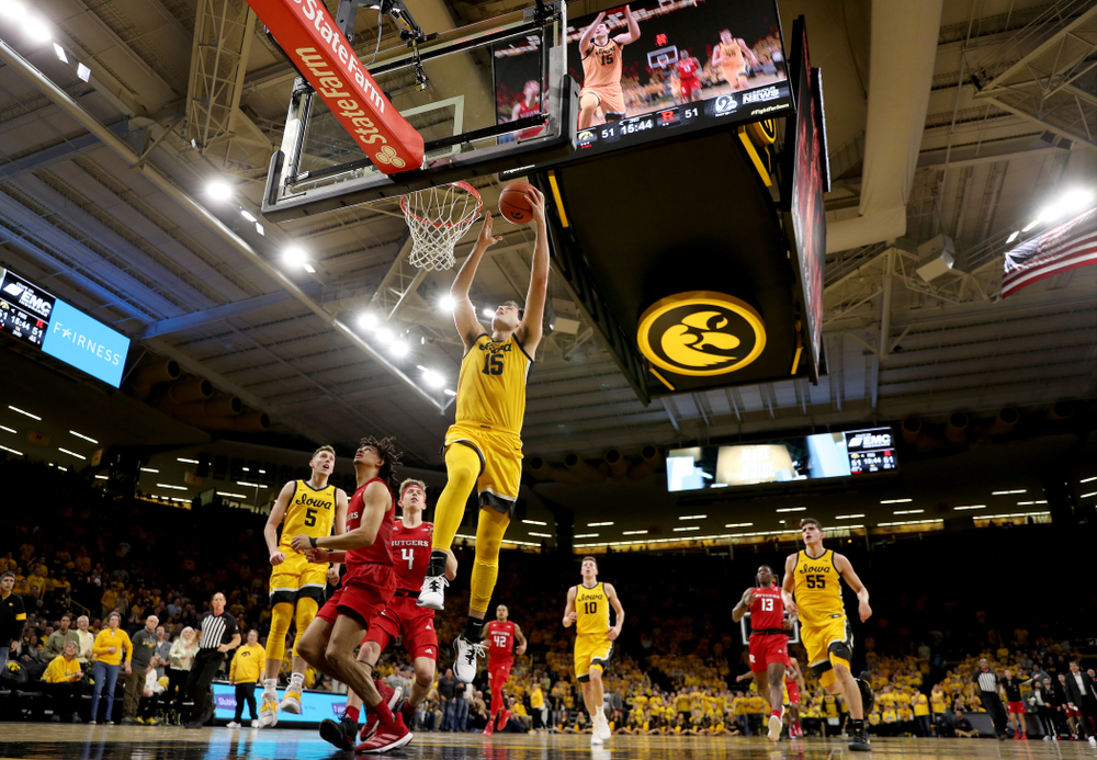 Iowa Hawkeyes forward Ryan Kriener (15) against the Rutgers Scarlet Knights Wednesday, January 22, 2020 at Carver-Hawkeye Arena. (Brian Ray/hawkeyesports.com)