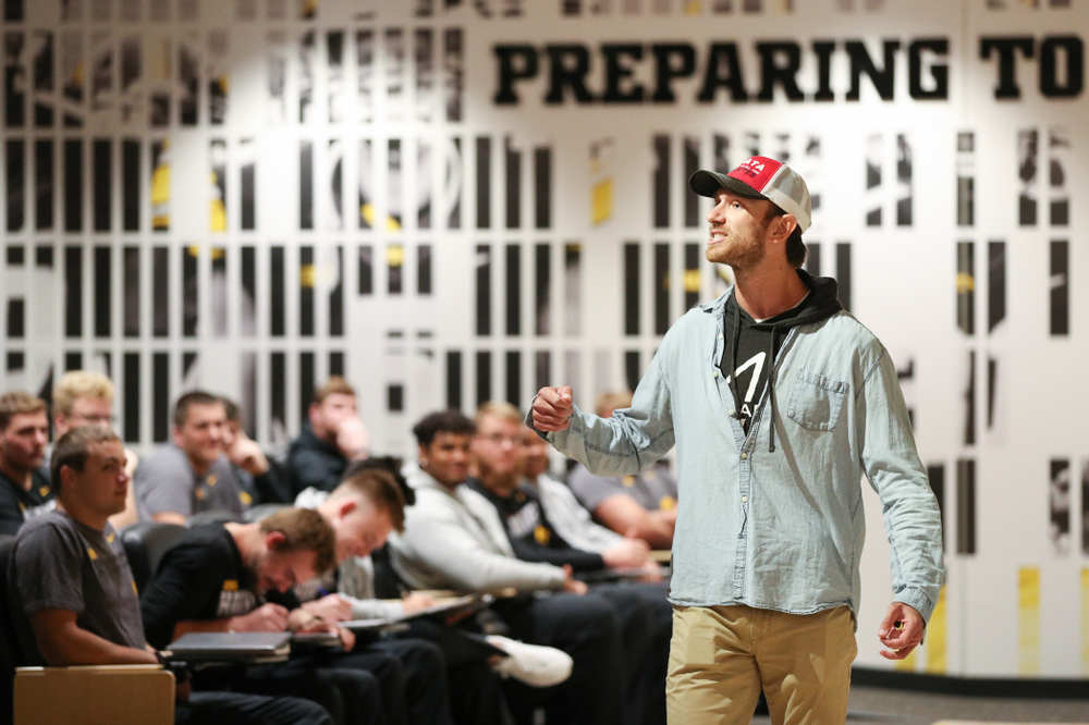 Honorary Captain Ricky Stanzi addresses the team Friday, October 11, 2019 at the Hansen Football Performance Center. (Brian Ray/hawkeyesports.com)