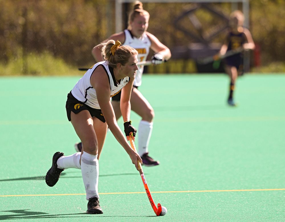Iowa’s Ellie Holley (7) moves with the ball during the third quarter of their game at Grant Field in Iowa City on Friday, Sep 13, 2019. (Stephen Mally/hawkeyesports.com)