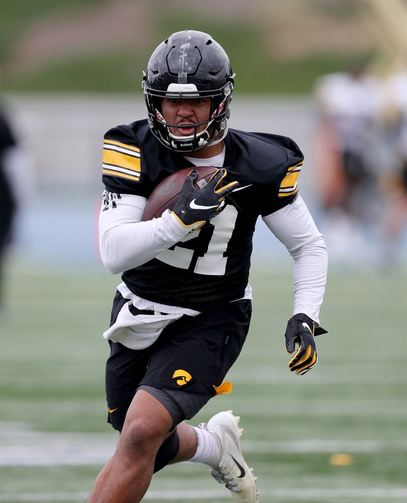 Iowa Hawkeyes running back Ivory Kelly-Martin (21) during practice Sunday, December 22, 2019 at Mesa College in San Diego. (Brian Ray/hawkeyesports.com)
