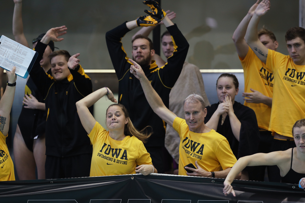 Iowa Hawkeye head coach Marc Long and assistant coach Ashley Dell Thursday, November 15, 2018 during the 2018 Hawkeye Invitational at the Campus Recreation and Wellness Center. (Brian Ray/hawkeyesports.com)