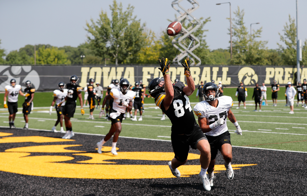 Iowa Hawkeyes wide receiver Nick Easley (84) during practice No. 7 of fall camp Friday, August 10, 2018 at the Kenyon Football Practice Facility. (Brian Ray/hawkeyesports.com)