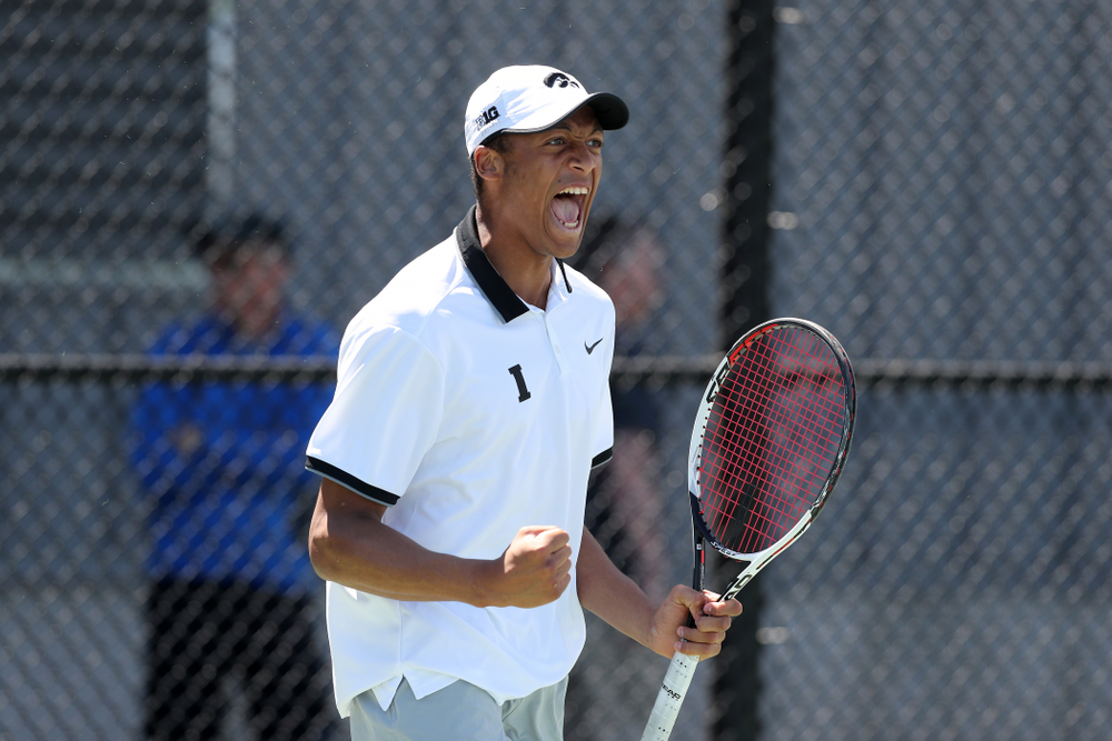 IowaÕs Oliver Okpnkwo against the Michigan Wolverines Sunday, April 21, 2019 at the Hawkeye Tennis and Recreation Complex. (Brian Ray/hawkeyesports.com)