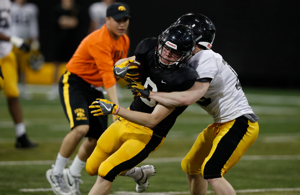 Iowa Hawkeyes wide receiver Max Cooper (19) during spring practice No. 13 Wednesday, April 18, 2018 at the Hansen Football Performance Center. (Brian Ray/hawkeyesports.com)