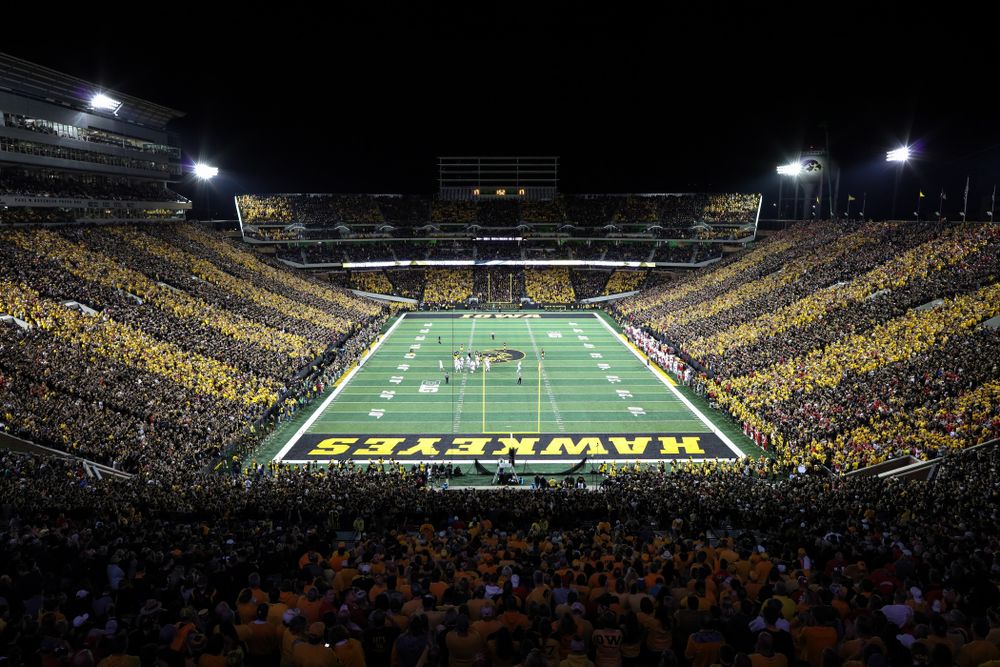 The Iowa Hawkeyes take on the Wisconsin Badgers Saturday, September 22, 2018 at Kinnick Stadium. (Brian Ray/hawkeyesports.com)