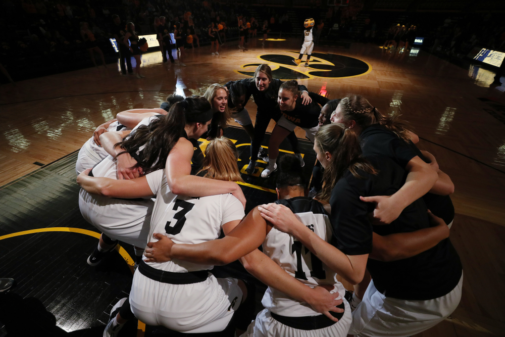 The Iowa Hawkeyes against Dakota Wesleyan University Tuesday, November 6, 2018 at Carver-Hawkeye Arena. (Brian Ray/hawkeyesports.com)