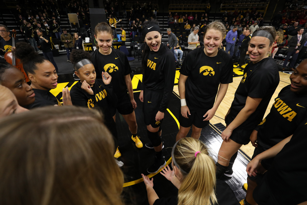 The Iowa Hawkeyes against the Iowa State Cyclones in the Iowa Corn Cy-Hawk Series Wednesday, December 5, 2018 at Carver-Hawkeye Arena. (Brian Ray/hawkeyesports.com)