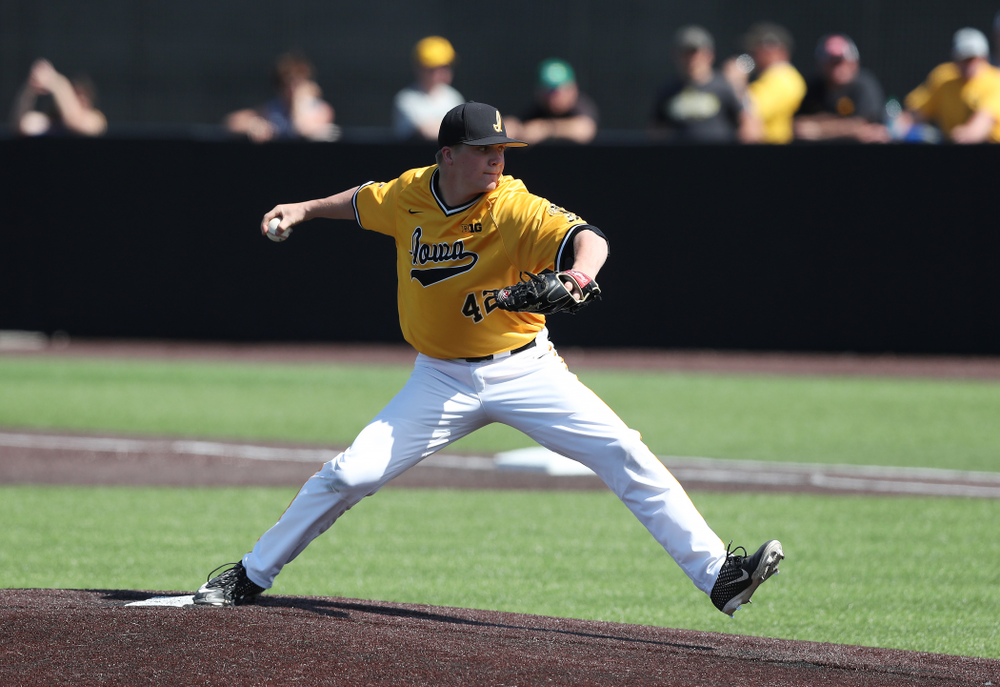 Iowa Hawkeyes Trace Hoffman (42) against the Nebraska Cornhuskers Sunday, April 21, 2019 at Duane Banks Field. (Brian Ray/hawkeyesports.com)