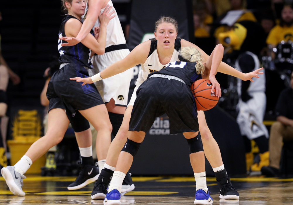 Iowa Hawkeyes forward/center Monika Czinano (25) against Dakota Wesleyan University Tuesday, November 6, 2018 at Carver-Hawkeye Arena. (Brian Ray/hawkeyesports.com)