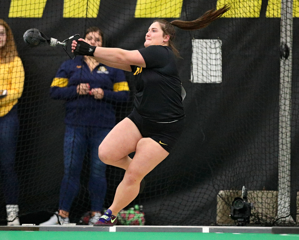 Iowa’s Jamie Kofron throws during the women’s weight throw event at the Hawkeye Tennis and Recreation Complex in Iowa City on Friday, January 31, 2020. (Stephen Mally/hawkeyesports.com)