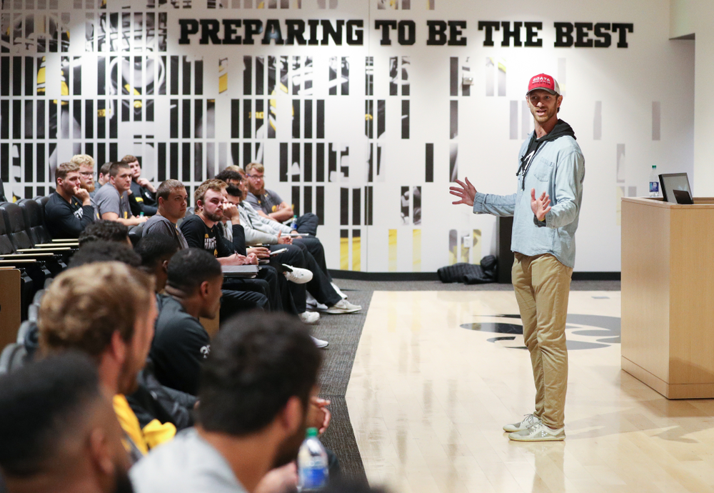 Honorary Captain Ricky Stanzi addresses the team Friday, October 11, 2019 at the Hansen Football Performance Center. (Brian Ray/hawkeyesports.com)