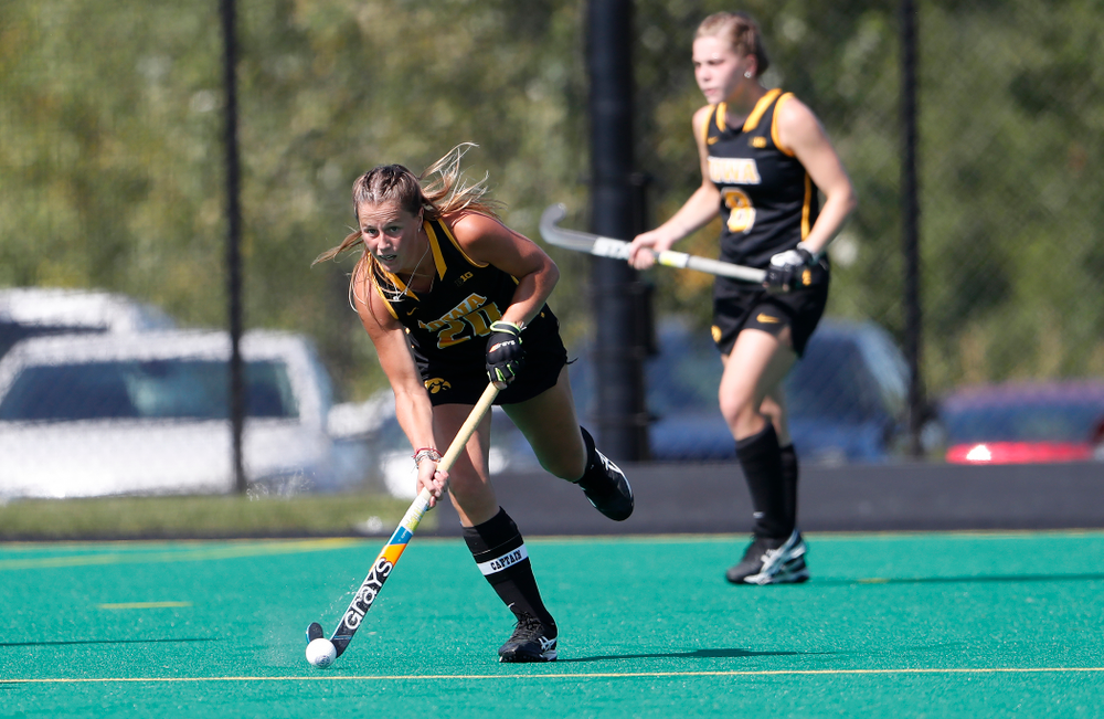 Iowa Hawkeyes Sophie Sunderland (20) against the Penn Quakers Friday, September 14, 2018 at Grant Field. (Brian Ray/hawkeyesports.com)