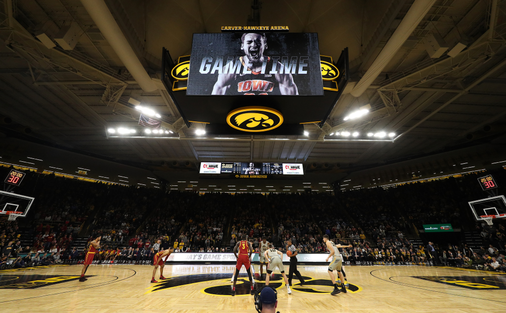 The Iowa Hawkeyes against the Iowa State Cyclones in the Iowa Corn Cy-Hawk Series Thursday, December 6, 2018 at Carver-Hawkeye Arena. (Brian Ray/hawkeyesports.com)