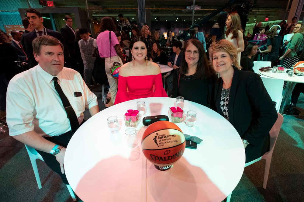 Iowa Hawkeyes forward Megan Gustafson (10) and her family during the 2019 WNBA Draft Wednesday, April 10, 2019 at Nike New York Headquarters in New York City. (Brian Ray/hawkeyesports.com)