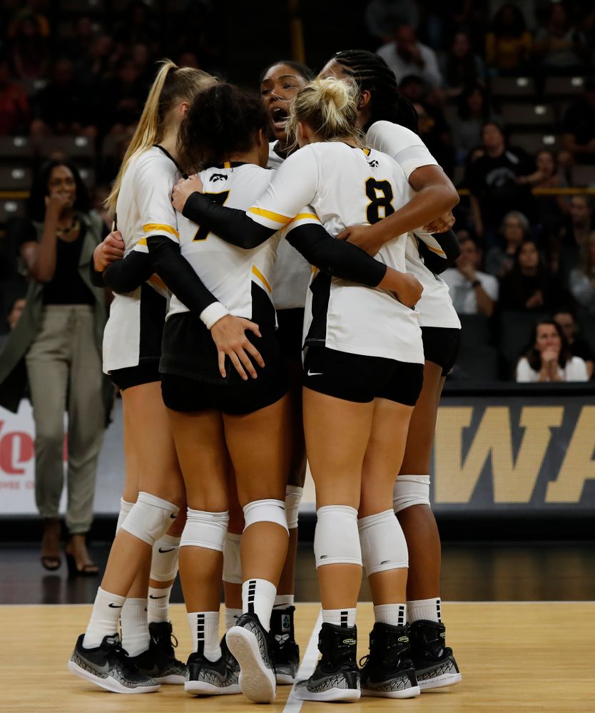 The Iowa Hawkeyes against the Michigan Wolverines Sunday, September 23, 2018 at Carver-Hawkeye Arena. (Brian Ray/hawkeyesports.com)