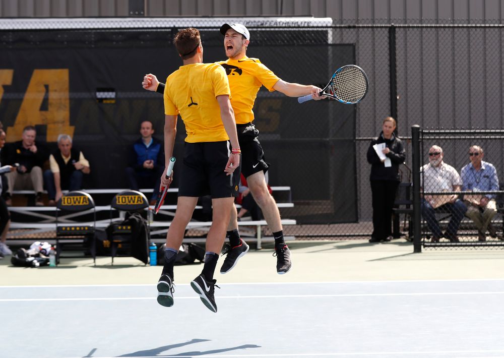Jake Jacoby and Joe Tyler against Northwestern in the first round of the 2018 Big Ten Men's Tennis Tournament Thursday, April 26, 2018 at the Hawkeye Tennis and Recreation Complex. (Brian Ray/hawkeyesports.com)