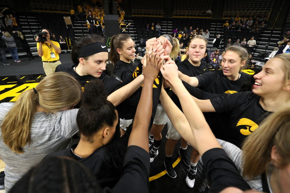 The Iowa Hawkeyes against Oral Roberts University Friday, November 9, 2018 at Carver-Hawkeye Arena. (Brian Ray/hawkeyesports.com)