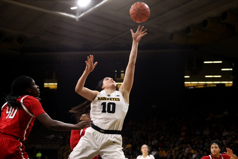 Iowa Hawkeyes forward Megan Gustafson (10) against the Rutgers Scarlet Knights Wednesday, January 23, 2019 at Carver-Hawkeye Arena. (Brian Ray/hawkeyesports.com)