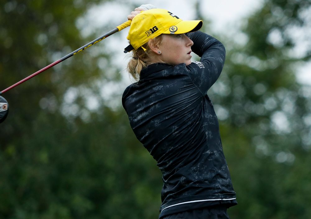 Iowa's Kristin Glesne tees off during the final round of the Diane Thomason Invitational at Finkbine Golf Course on September 30, 2018. (Tork Mason/hawkeyesports.com)