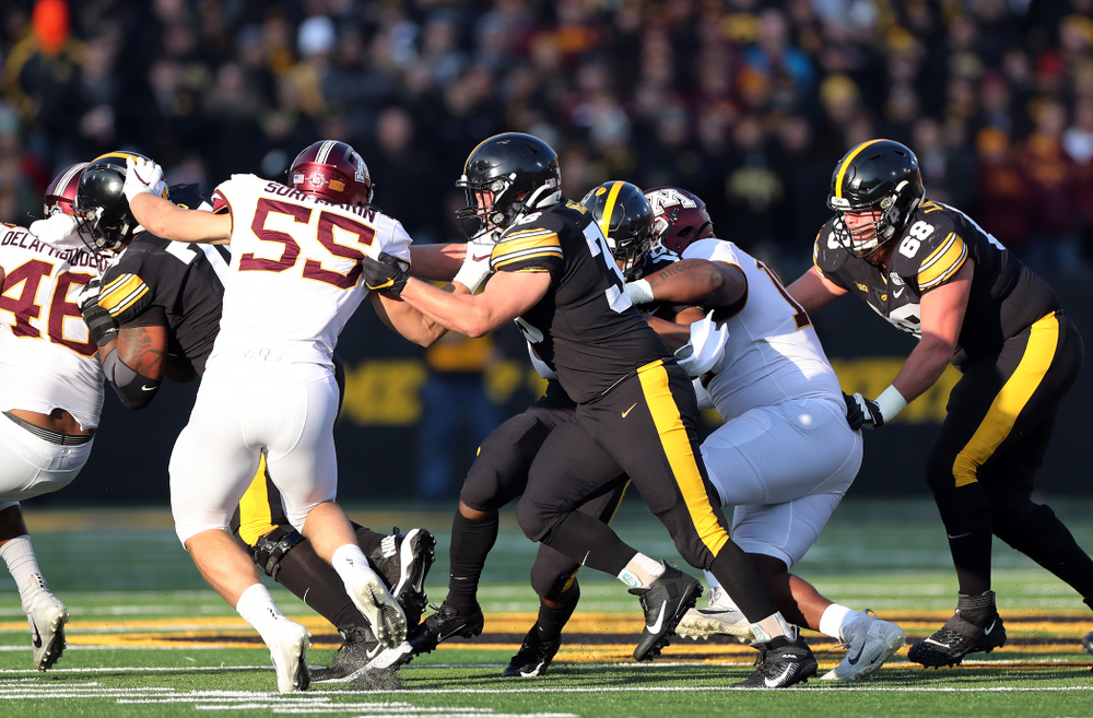 Iowa Hawkeyes fullback Brady Ross (36) against the Minnesota Golden Gophers Saturday, November 16, 2019 at Kinnick Stadium. (Brian Ray/hawkeyesports.com)