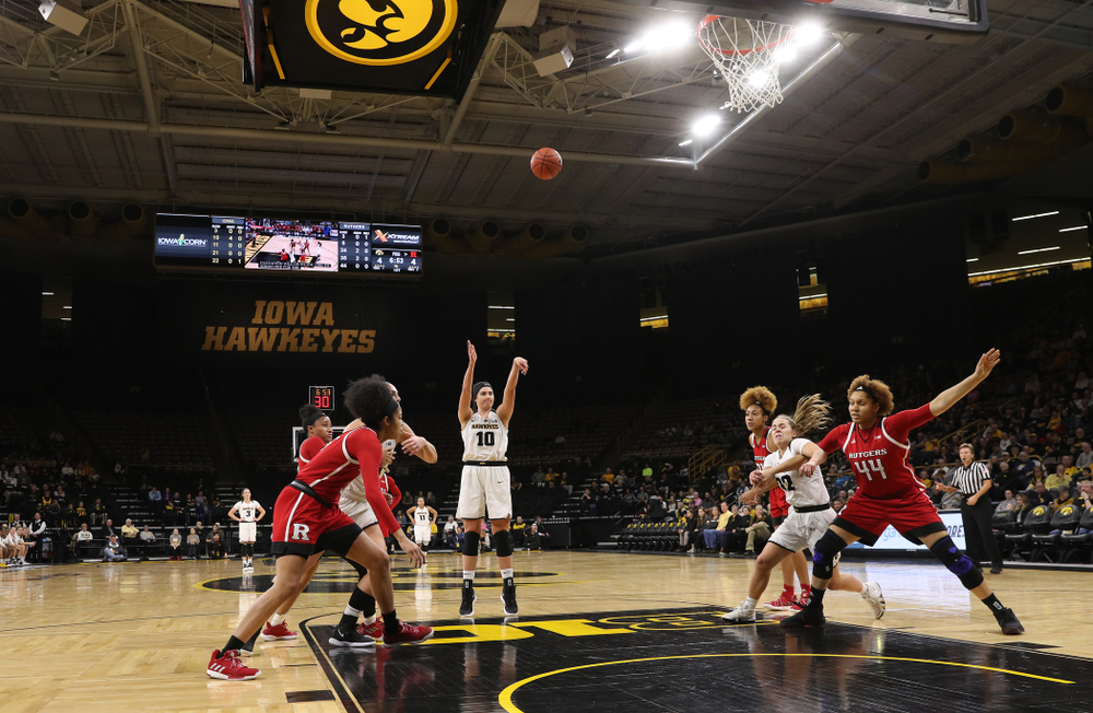 Iowa Hawkeyes forward Megan Gustafson (10) against the Rutgers Scarlet Knights Wednesday, January 23, 2019 at Carver-Hawkeye Arena. (Brian Ray/hawkeyesports.com)