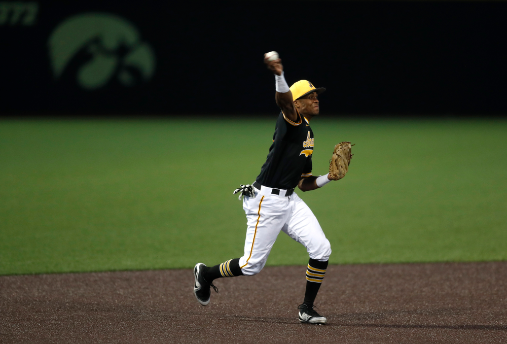 Iowa Hawkeyes third baseman Lorenzo Elion (1) against Milwaukee Wednesday, April 25, 2018 at Duane Banks Field. (Brian Ray/hawkeyesports.com)