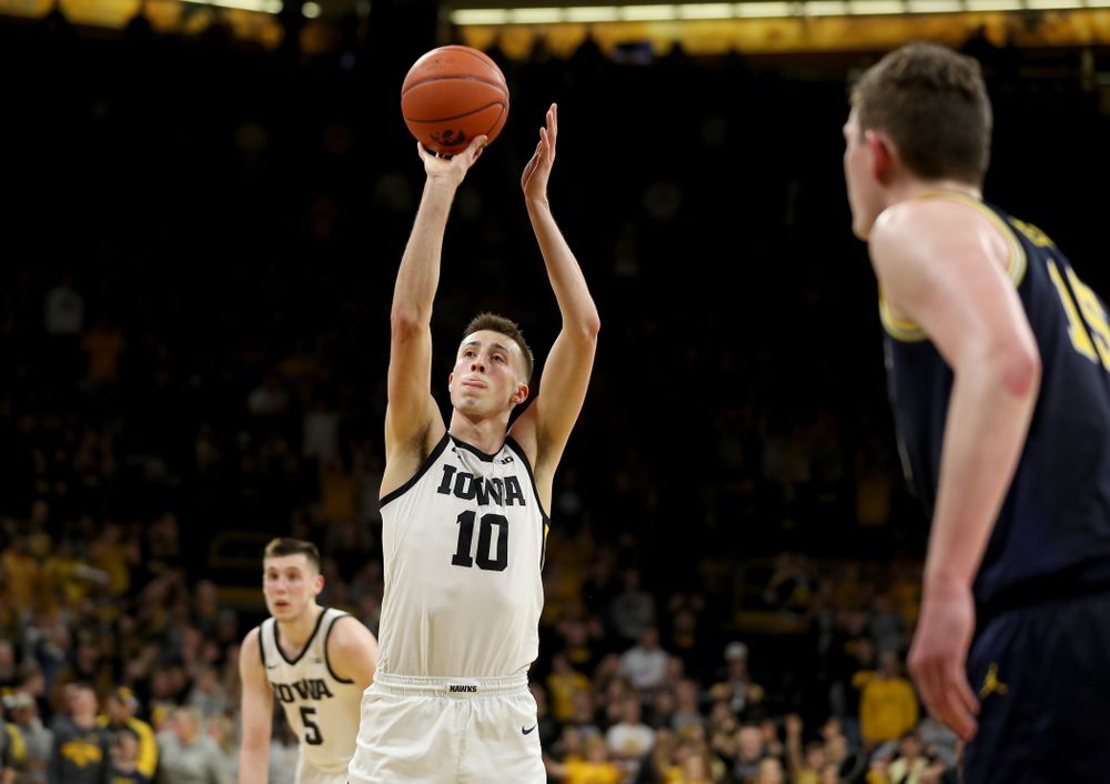 Iowa Hawkeyes guard Joe Wieskamp (10) against the Michigan Wolverines Friday, January 17, 2020 at Carver-Hawkeye Arena. (Brian Ray/hawkeyesports.com)