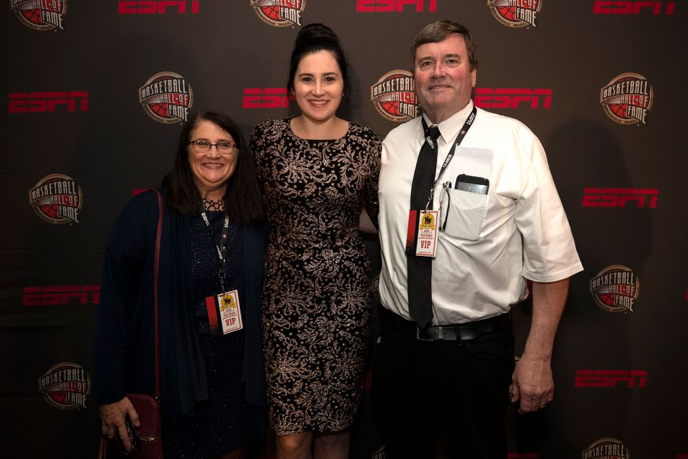 Iowa Hawkeyes forward Megan Gustafson (10) and her parents on the red carpet before the ESPN College Basketball Awards show Friday, April 12, 2019 at The Novo at LA Live. (Brian Ray/hawkeyesports.com)