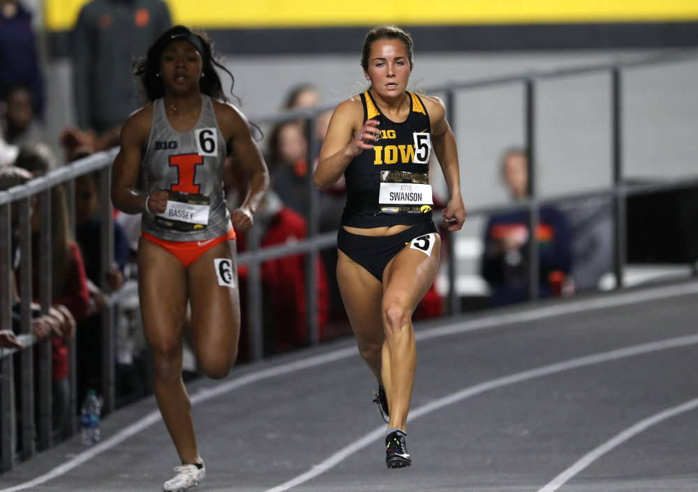 Iowa's Addie Swanson runs the 200-meters during the 2019 Larry Wieczorek Invitational Friday, January 18, 2019 at the Hawkeye Tennis and Recreation Center. (Brian Ray/hawkeyesports.com)